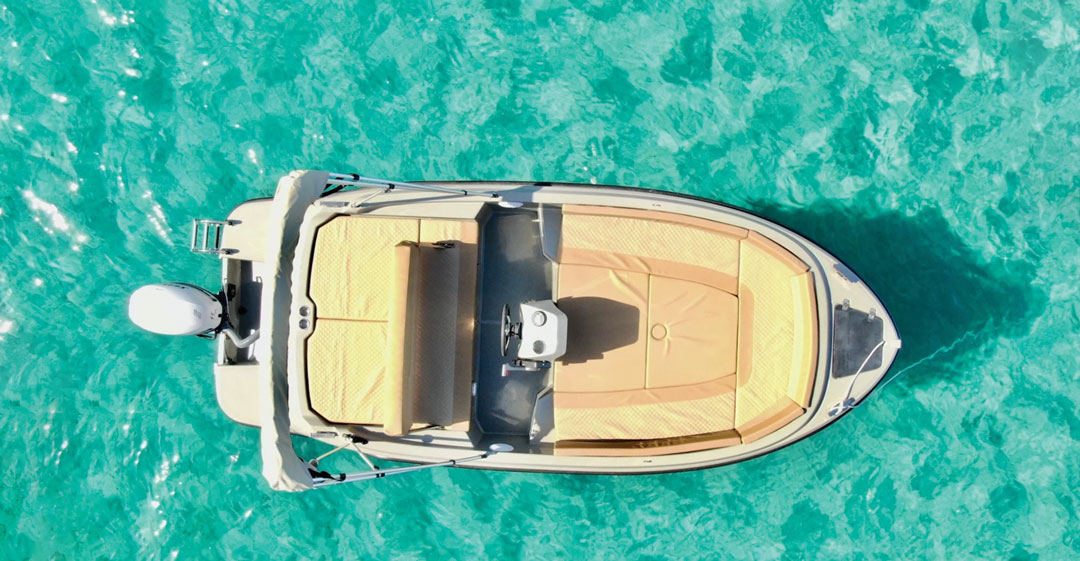 No Licence Boat — 6 People (Sunset Lover)